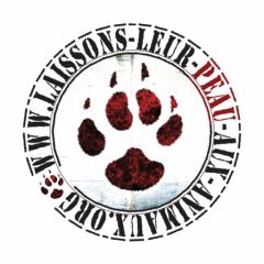 sticker : laissons leur peau aux animaux (http://www.la-boutique-militante.com)